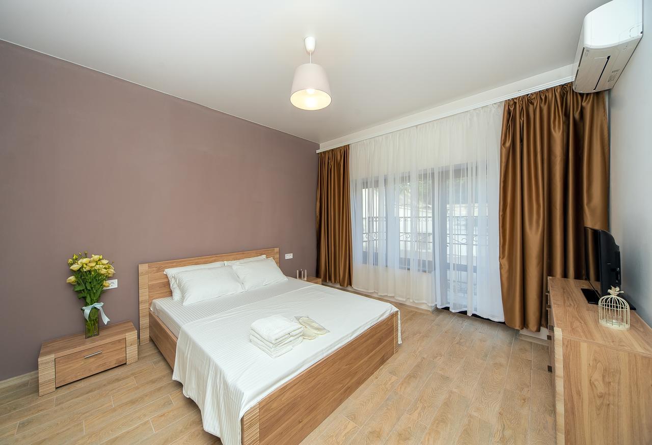 Hotel Fusion Odessa Luaran gambar