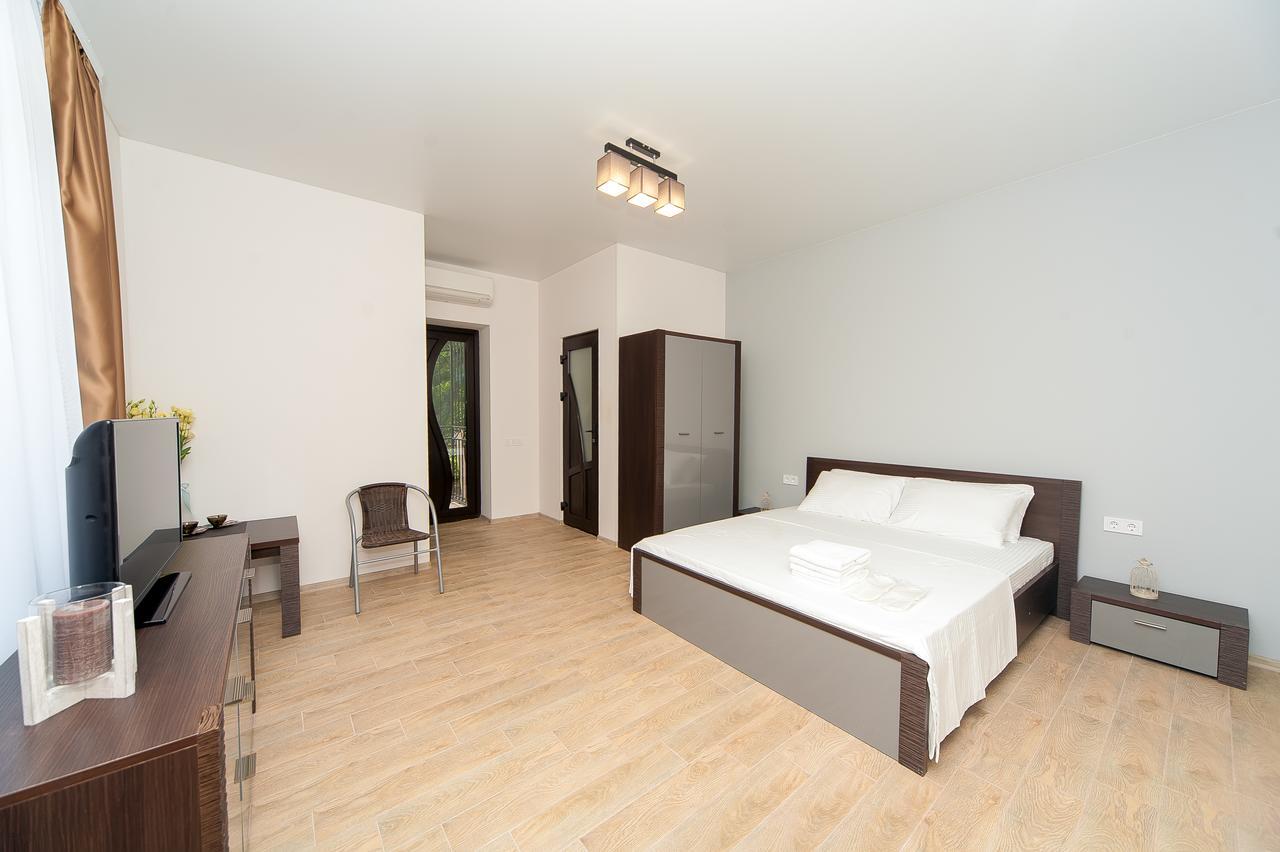 Hotel Fusion Odessa Luaran gambar