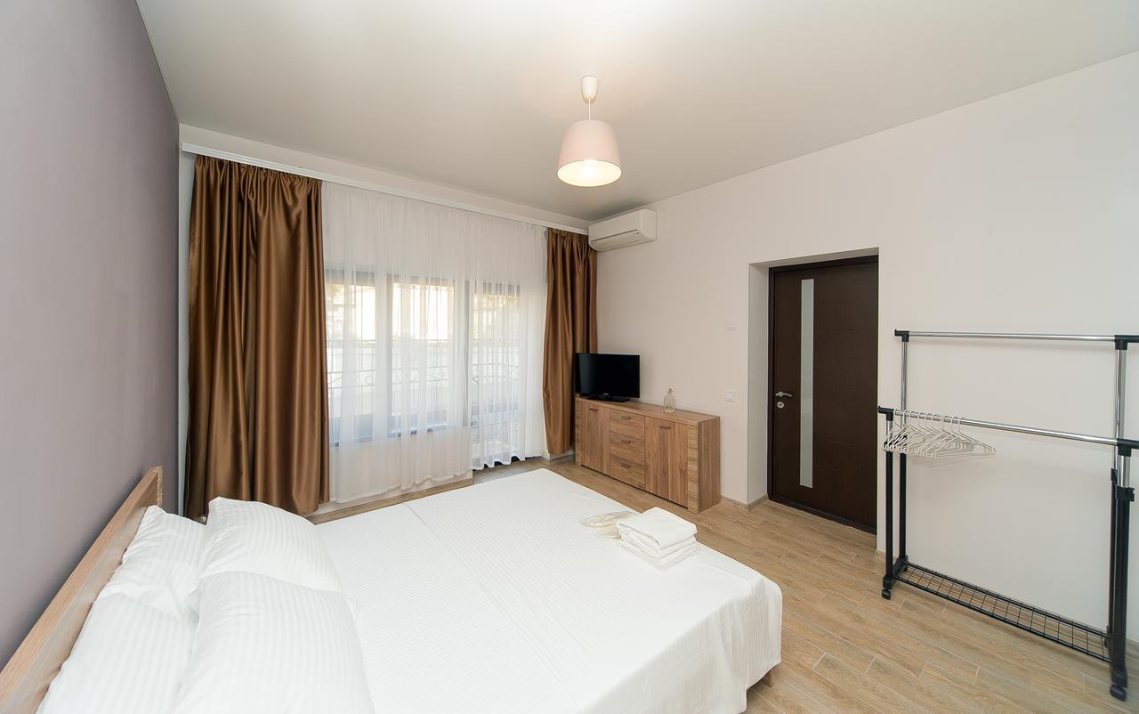 Hotel Fusion Odessa Luaran gambar