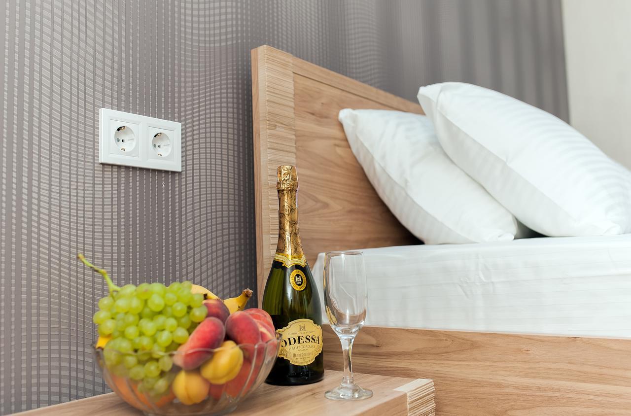 Hotel Fusion Odessa Luaran gambar