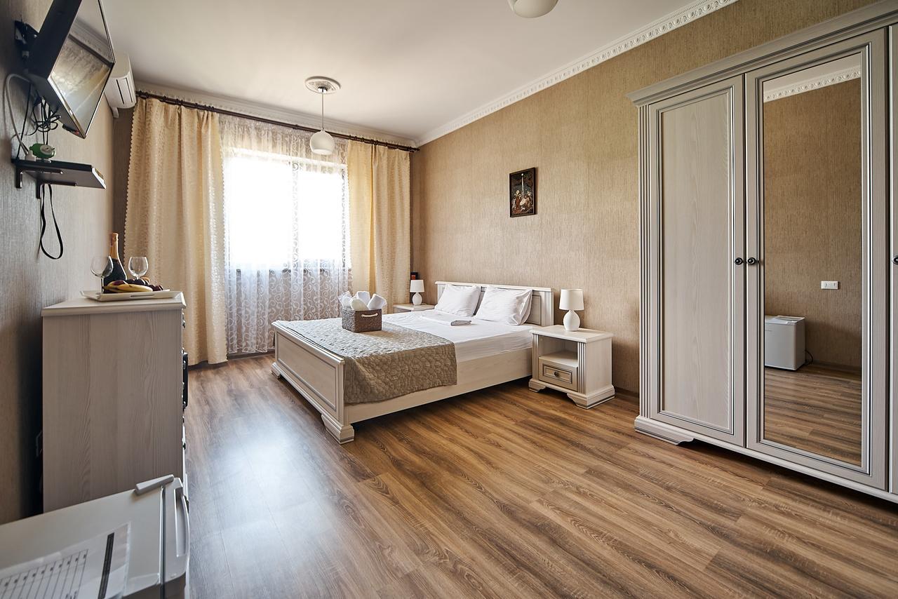Hotel Fusion Odessa Luaran gambar