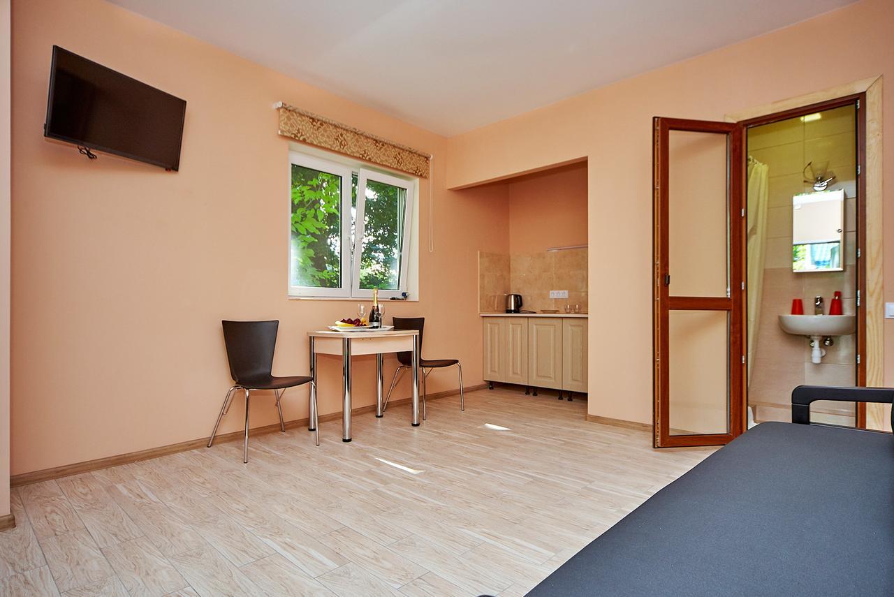 Hotel Fusion Odessa Luaran gambar